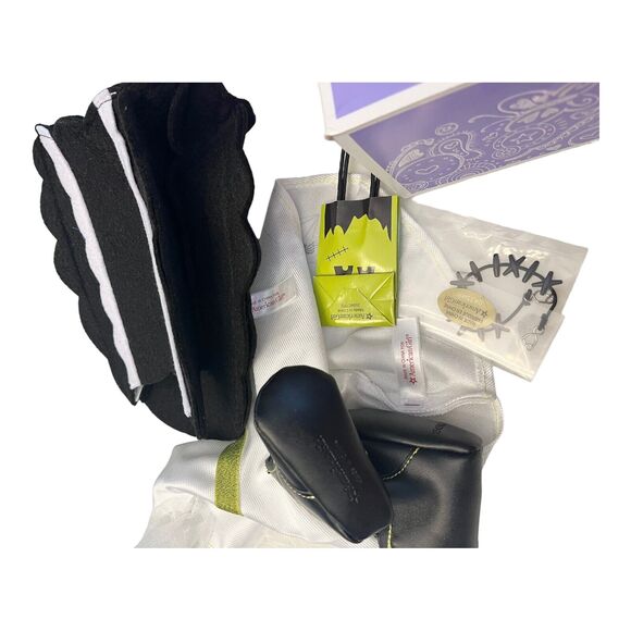 NEW American Girl MOD MONSTER COSTUME Halloween Dress Boots Necklace Wig Bag BOX - Picture 9 of 10